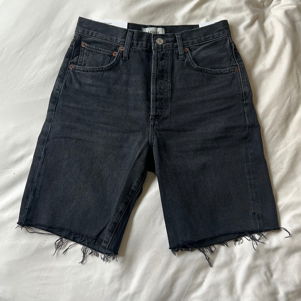 New Agolde 90s shorts - Picture 2 of 3